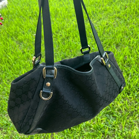 Gucci GG Canvas Pelham Shoulder Bag black - Picture 2 of 14